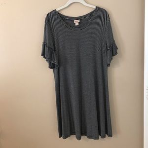 Black and white stripped dress